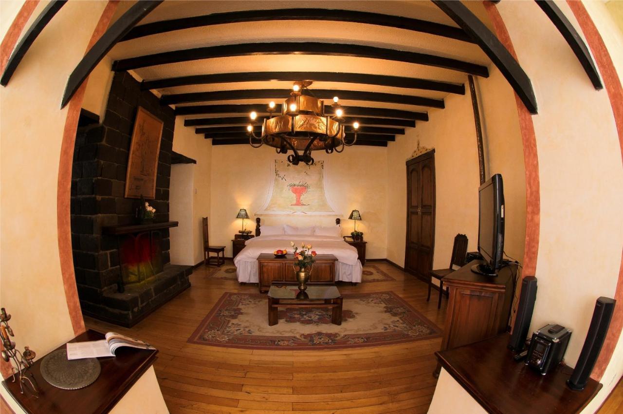 Hosteria La Andaluza Риобамба Екстериор снимка